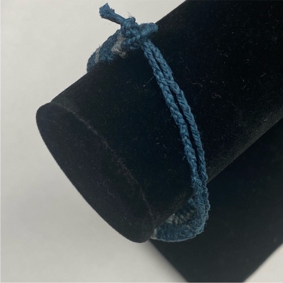 Handmade Boys Blue and Grey Macrame Hemp Bracelet - Picture 14 of 15